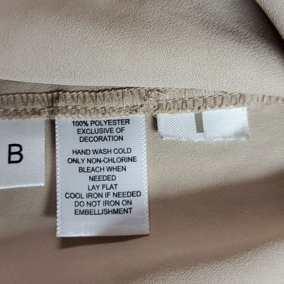 LOFT Embellished Taupe Sz. XL Sleeveless Blouse - Picture 8 of 9